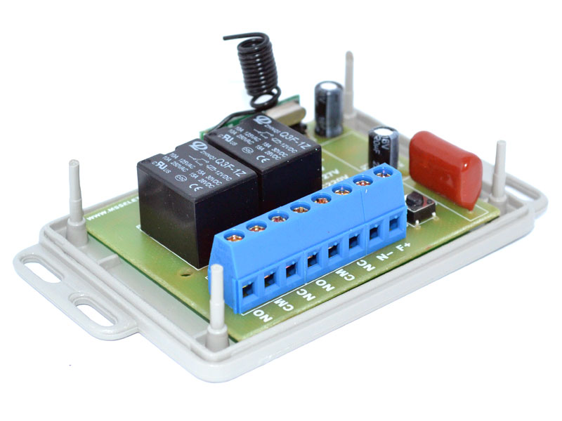 Kit controle remoto 4 botões + 1 x Módulo relê receptor RF - Rádio frequência de 2 canais 12V -...